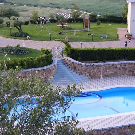 Tenuta Su Vrau Posada  Εξωτερικό φωτογραφία